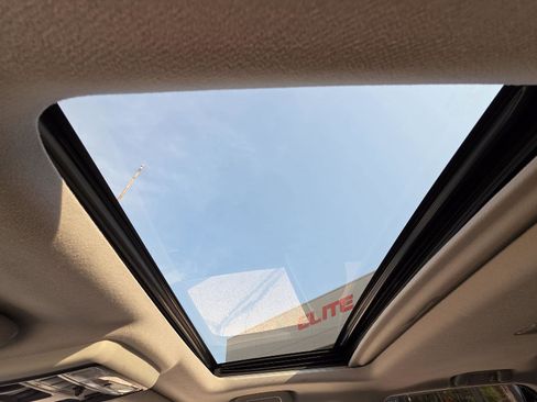 Used 2019 Toyota 4Runner Limited image 29