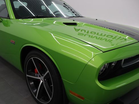 Used 2011 Dodge Challenger SRT8 w/ Green w/Envy Group RWD image 23