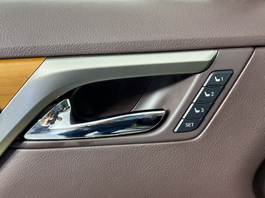 Used 2019 Lexus RX 450h AWD w/ Navigation Package image 37