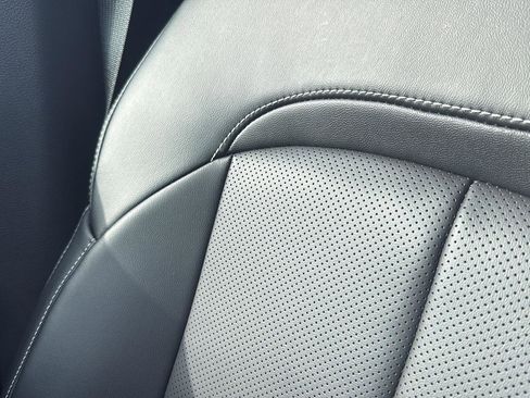 New 2025 Jeep Grand Cherokee Limited w/ Luxury Tech Group II image 25