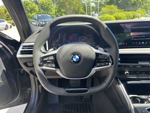 New 2026 BMW 330i xDrive Sedan w/ Premium Package AWD/4WD image 21