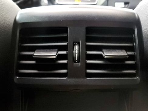 Used 2016 Mercedes-Benz GLE 400 4MATIC image 55