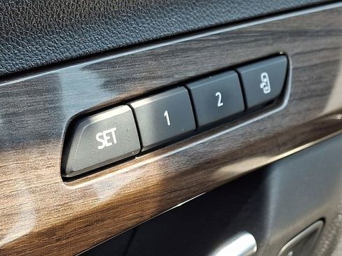 Used 2019 GMC Terrain Denali w/ Driver Alert Package II AWD/4WD image 26