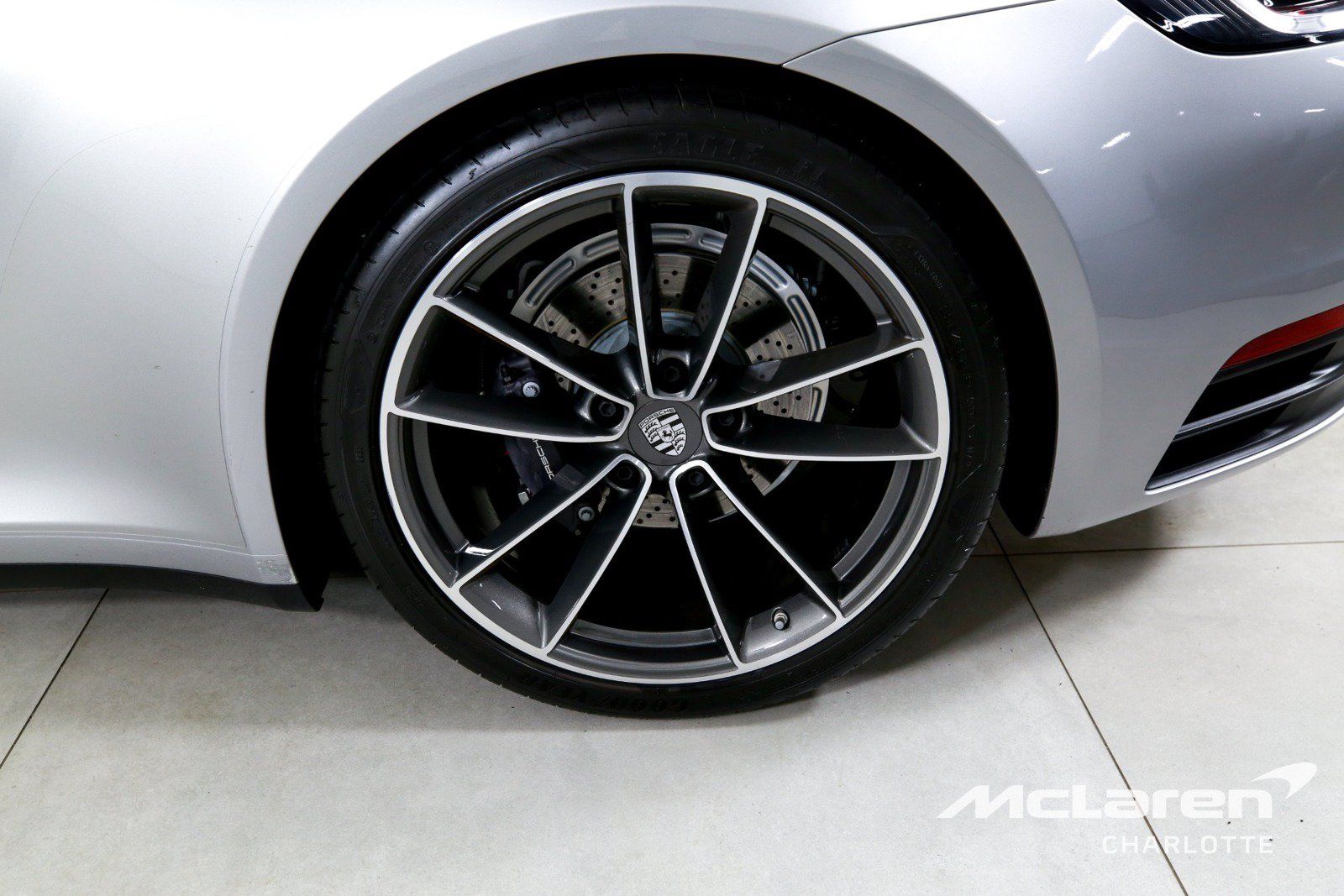 Used 2023 Porsche 911 Carrera RWD image 28