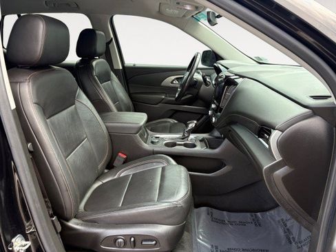 Used 2021 Chevrolet Traverse LT AWD/4WD image 8