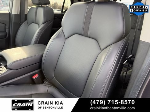 Used 2025 Honda Pilot Touring image 24