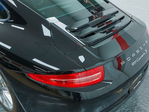 Used 2015 Porsche 911 Carrera S image 15