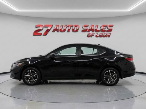 Used 2024 Nissan Sentra SV FWD image 5