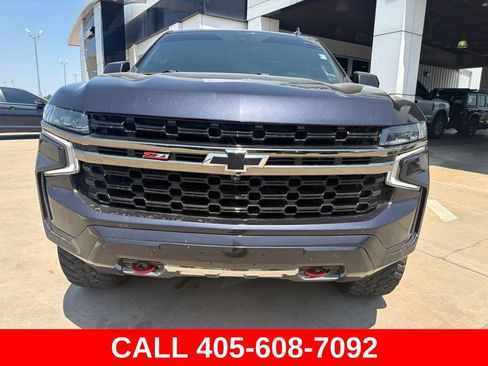 Used 2022 Chevrolet Tahoe Z71 w/ Luxury Package AWD/4WD image 8