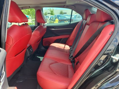 Used 2021 Toyota Camry XSE FWD image 12
