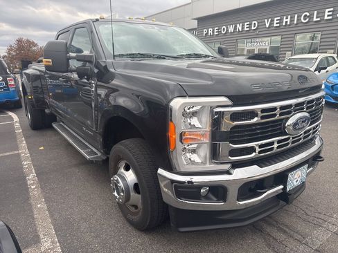 Used 2023 Ford F350 XLT w/ 360-Degree Camera Package image 3