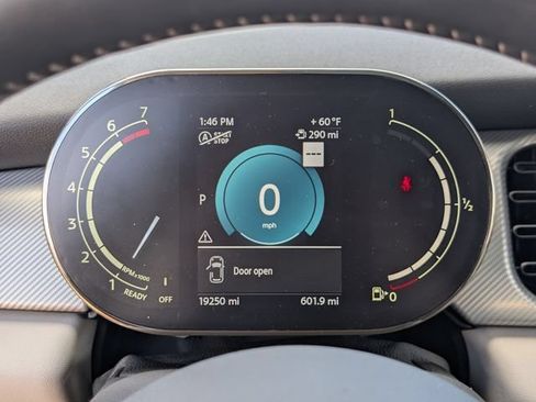 Used 2023 MINI Cooper S w/ Signature Upholstery Package FWD image 27