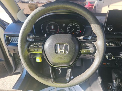 Used 2023 Honda Civic LX image 14