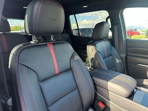 Certified 2024 Chevrolet Traverse RS AWD/4WD image 18