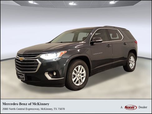 Used 2019 Chevrolet Traverse LT image 1