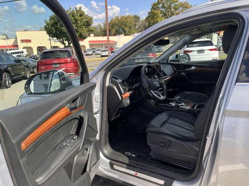 Certified 2022 Audi Q5 2.0T Premium Plus image 7