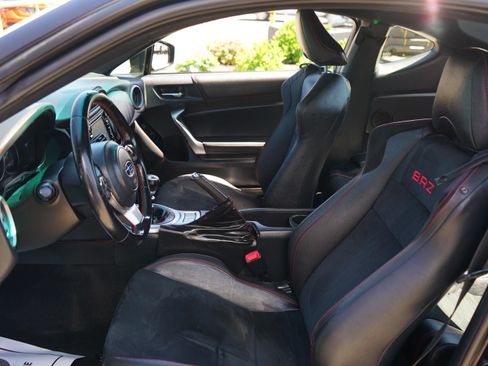 Used 2017 Subaru BRZ Limited w/ Performance Package RWD image 19