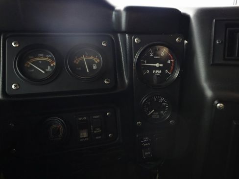 Used 1998 HUMMER H1 Wagon image 24