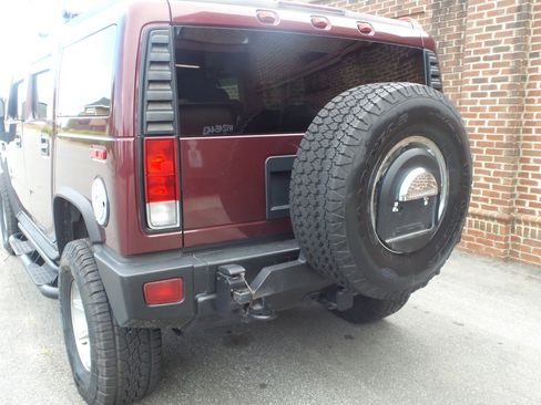 Used 2007 HUMMER H2 image 9