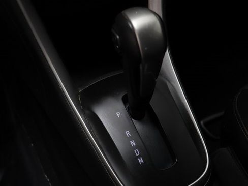 Certified 2020 Chevrolet Trax LT w/ LT Convenience Package image 10