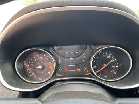 Used 2019 Jeep Compass Latitude w/ Cold Weather Group image 21