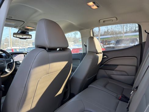 Used 2015 GMC Canyon SLT w/ Driver Alert Package image 26