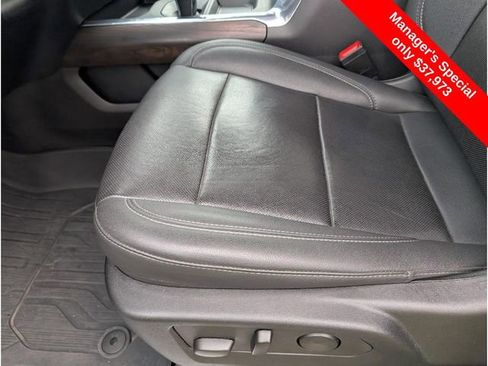 Used 2022 GMC Sierra 1500 SLT w/ SLT Premium Package image 28