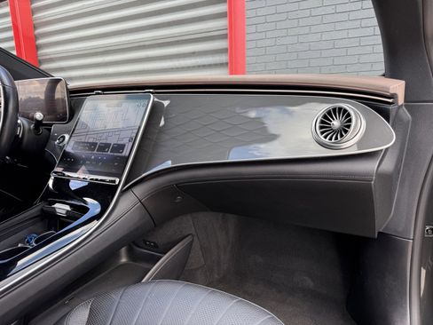 Used 2023 Mercedes-Benz EQS 450+ Sedan image 17