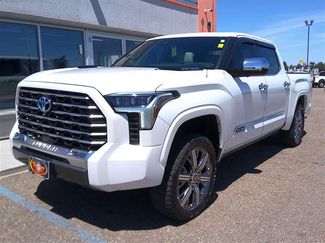 Used 2022 Toyota Tundra Capstone AWD/4WD video 1