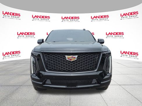 Used 2026 Cadillac Escalade Platinum Sport AWD/4WD image 8