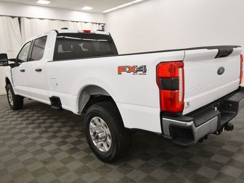Used 2023 Ford F350 XL image 5