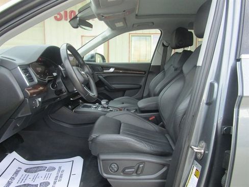 Used 2018 Audi Q5 Prestige image 11