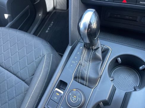 Used 2021 Volkswagen Atlas Cross Sport S AWD/4WD image 25