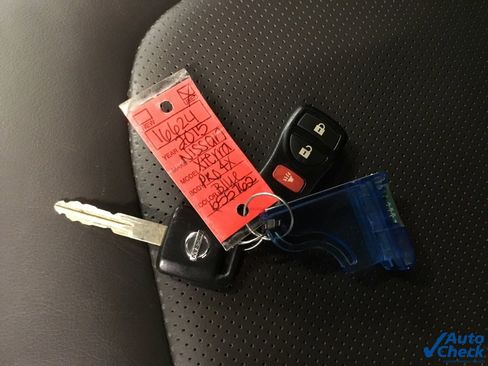 Used 2015 Nissan Xterra PRO-4X w/ Pro-4x Leather Package image 49