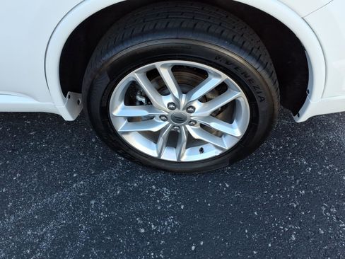 Used 2023 Dodge Durango GT image 9