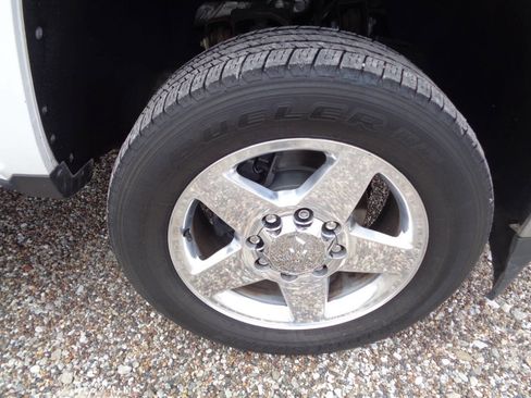 Used 2015 Chevrolet Silverado 2500 LT w/ LT Convenience Package image 36