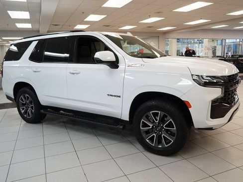 Used 2023 Chevrolet Tahoe Z71 w/ Luxury Package image 17