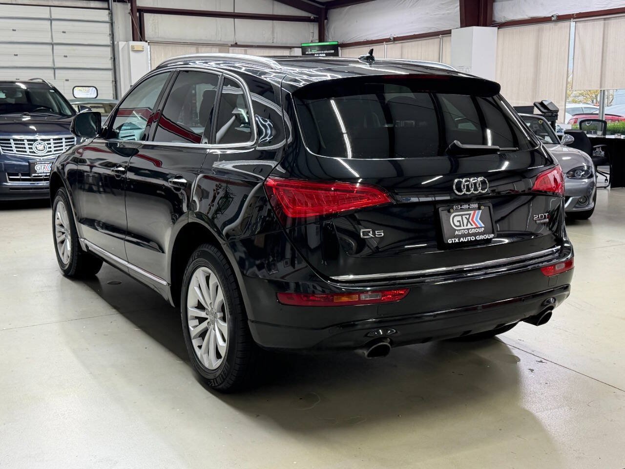 Used 2016 Audi Q5 2.0T Premium Plus w/ Technology Package AWD/4WD image 4