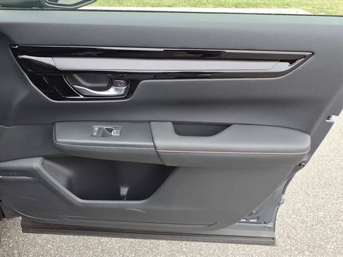 Used 2024 Honda CR-V Sport Touring image 17