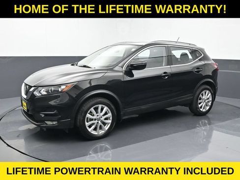 Used 2022 Nissan Rogue Sport SV AWD/4WD image 2