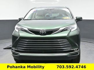Used 2026 Toyota Sienna Limited FWD video 2