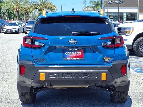 Used 2024 Subaru Crosstrek 2.5i Wilderness w/ Crosstrek Mirror Package AWD/4WD image 5