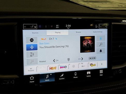 New 2026 Chrysler Pacifica Select image 24