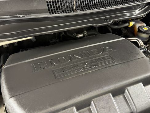Used 2016 Honda Odyssey Touring image 17