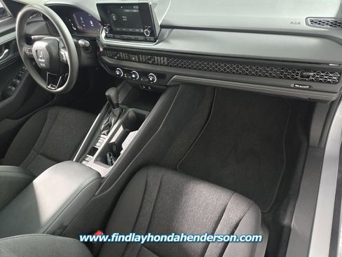 Certified 2025 Honda Accord LX image 22