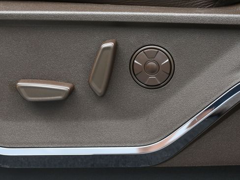 Used 2025 Ford F250 King Ranch image 9