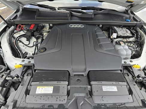 Used 2023 Audi Q7 2.0T Premium image 13