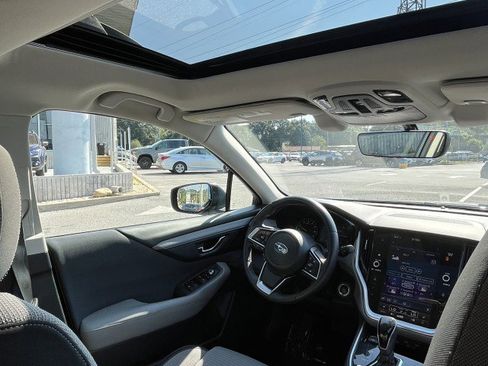 Used 2020 Subaru Outback Premium image 15