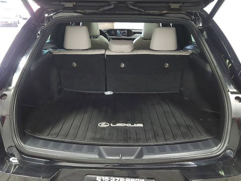 Used 2021 Lexus UX 250h w/ Premium Package image 14