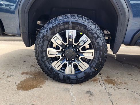 New 2026 GMC Sierra 2500 Denali w/ Denali Reserve Package AWD/4WD image 52